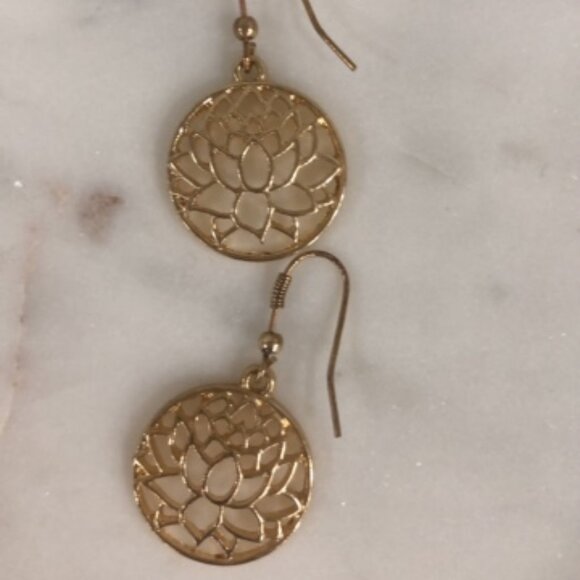 Gold Lotus Flower Earrings - Picture 3 of 4